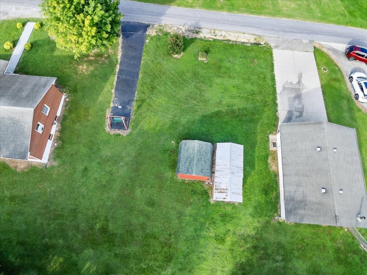 615 Circle Drive, Pembroke, VA 24136