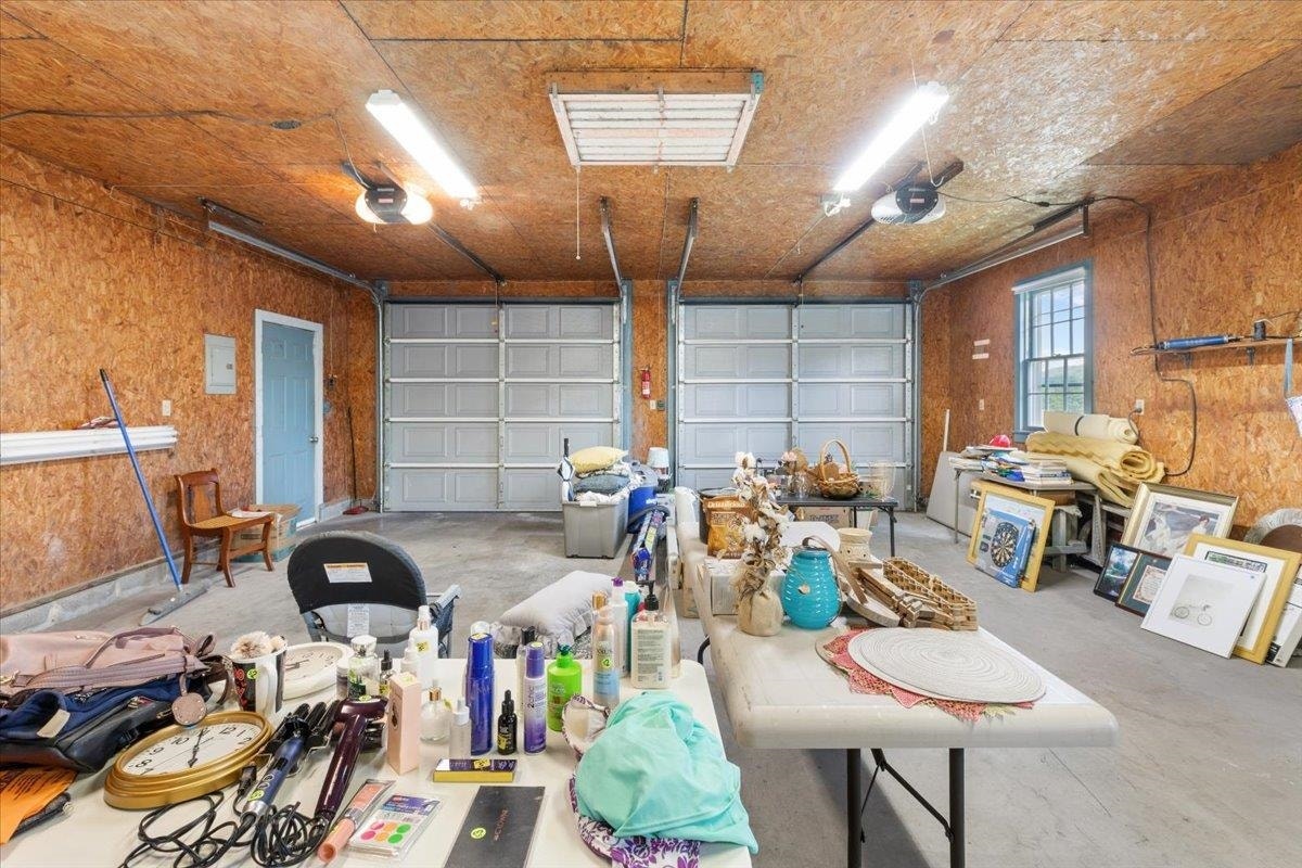 615 Circle Drive, Pembroke, VA 24136