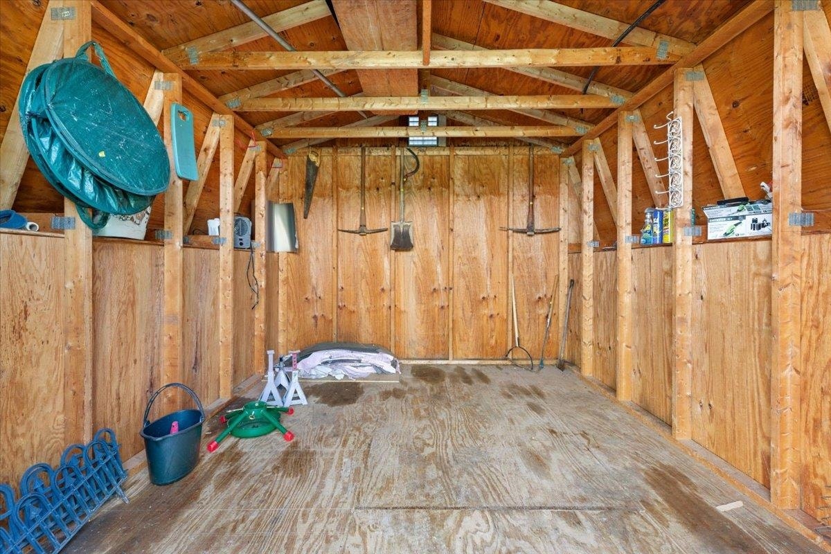 615 Circle Drive, Pembroke, VA 24136