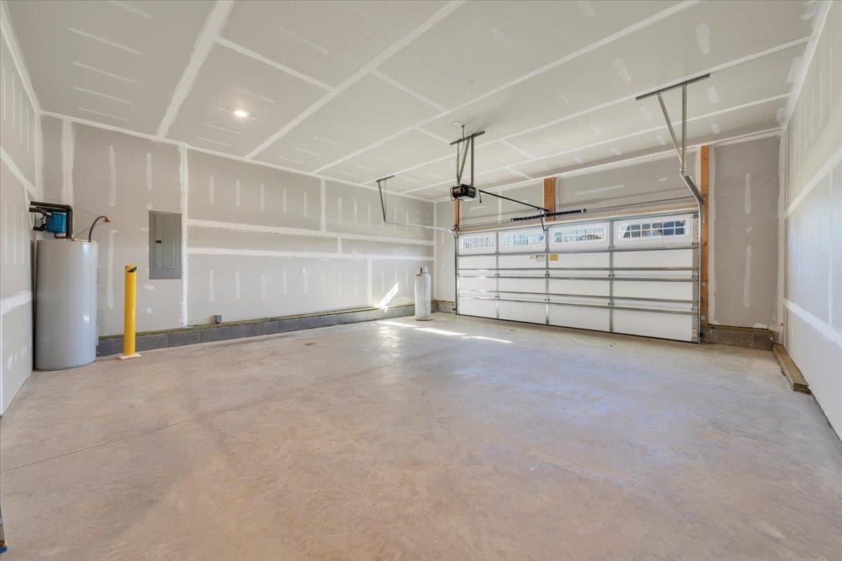 1000 Round Meadow Drive, Christiansburg, VA 24073