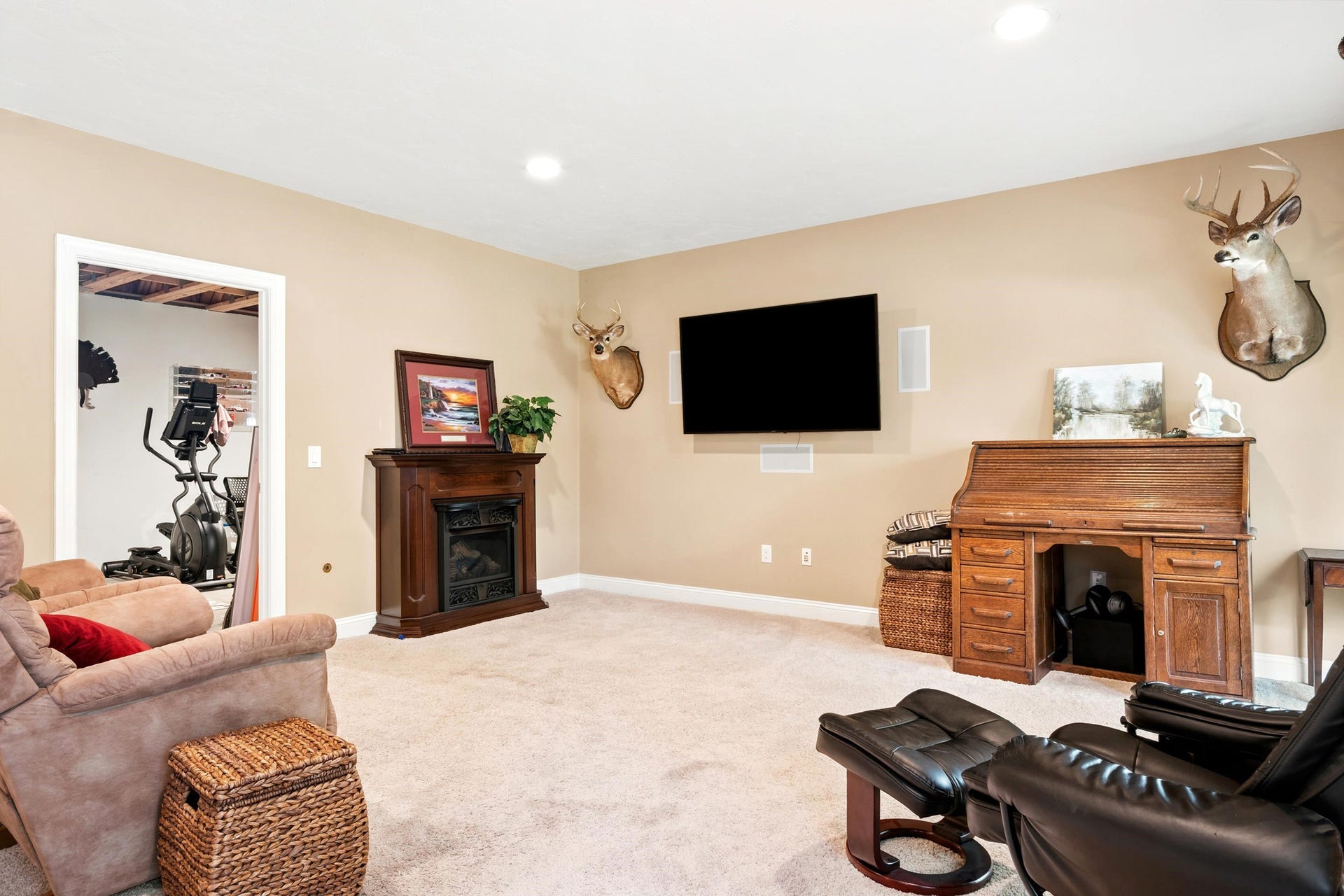 925 Brooklyn Avenue, Christiansburg, VA 24073