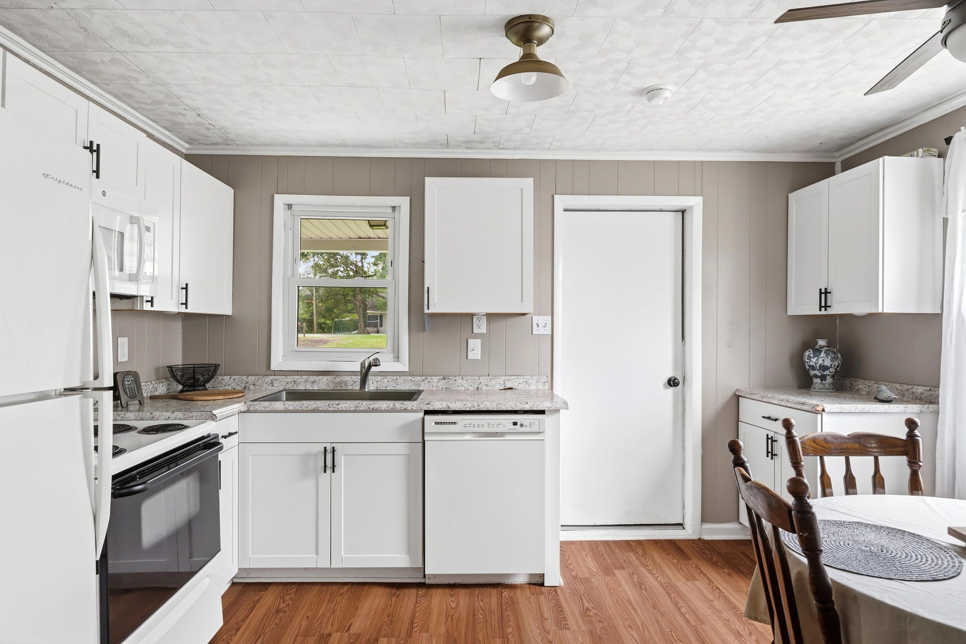 813 Thirteenth Street, Radford, VA 24141