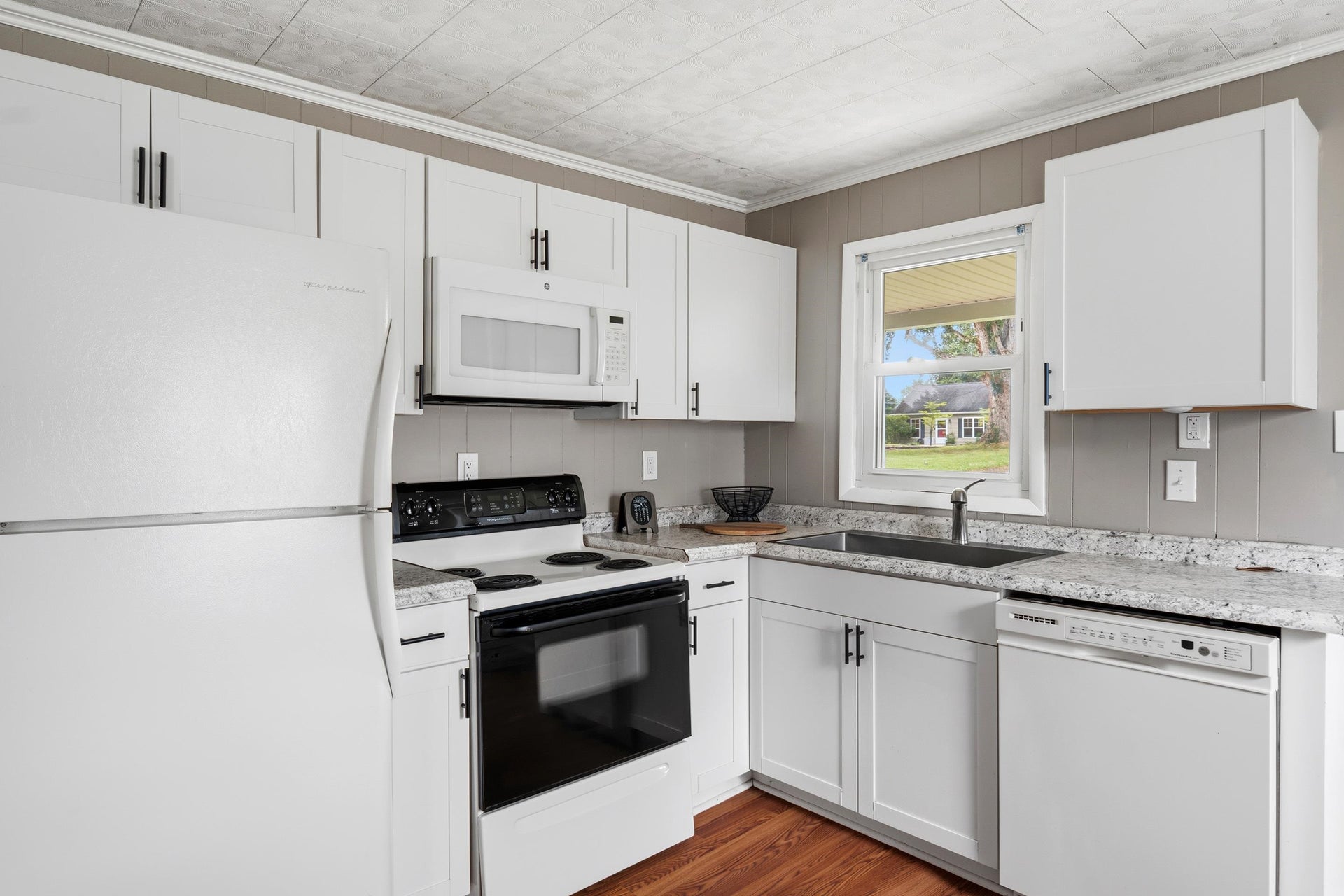 813 Thirteenth Street, Radford, VA 24141
