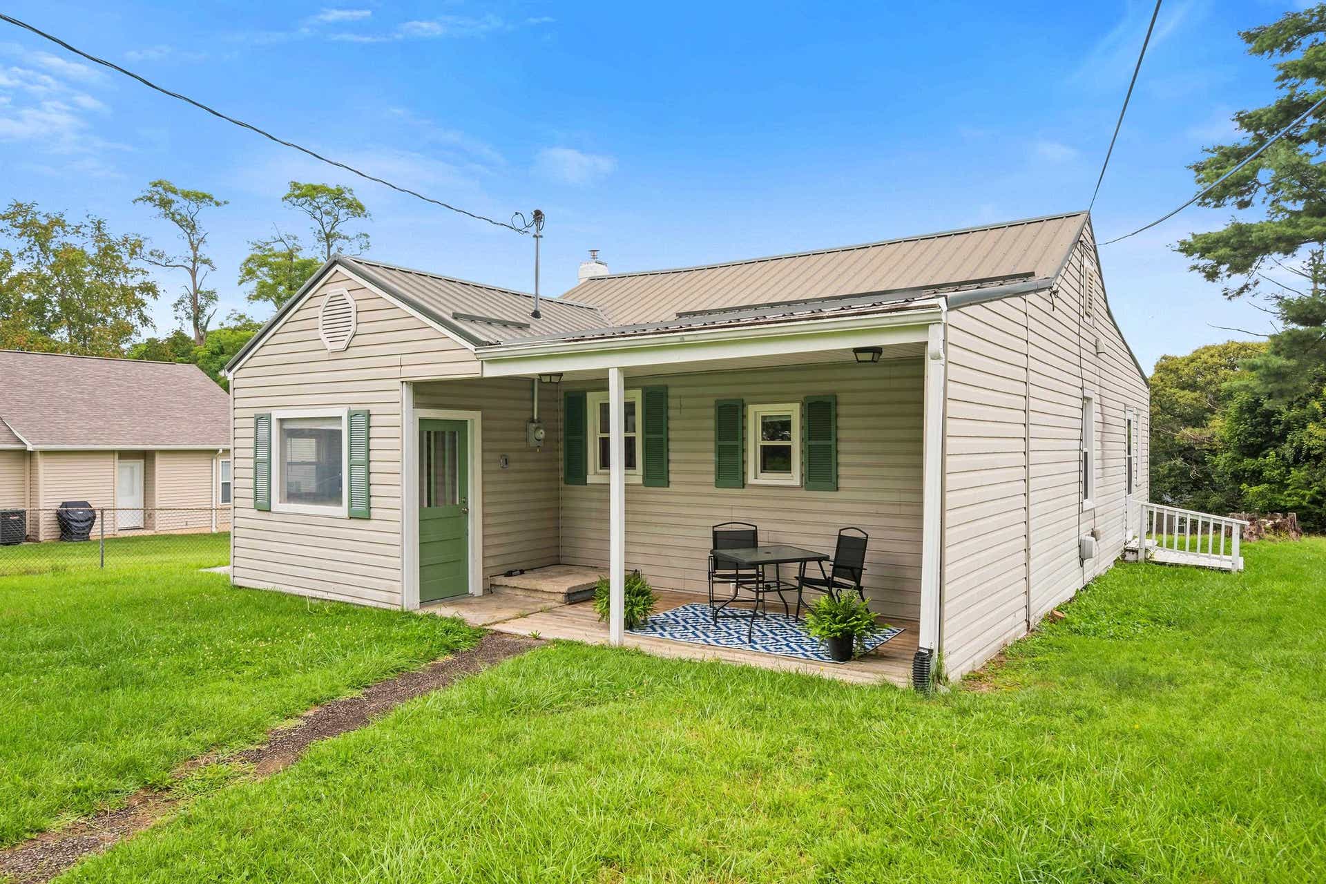 813 Thirteenth Street, Radford, VA 24141