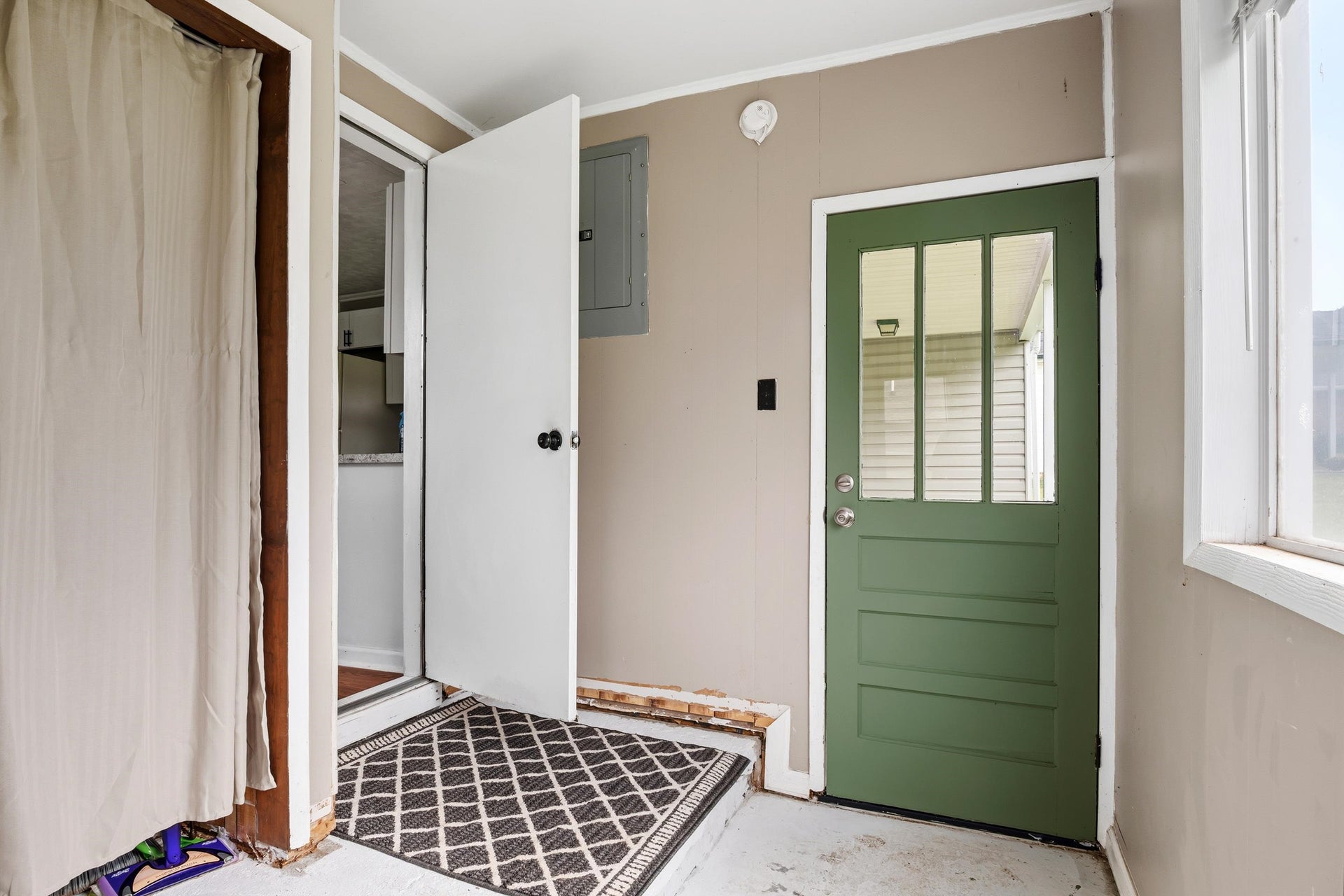 813 Thirteenth Street, Radford, VA 24141