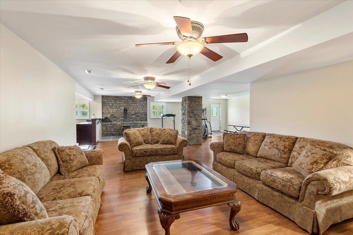 398 Penvir Road, Narrows, VA 24124