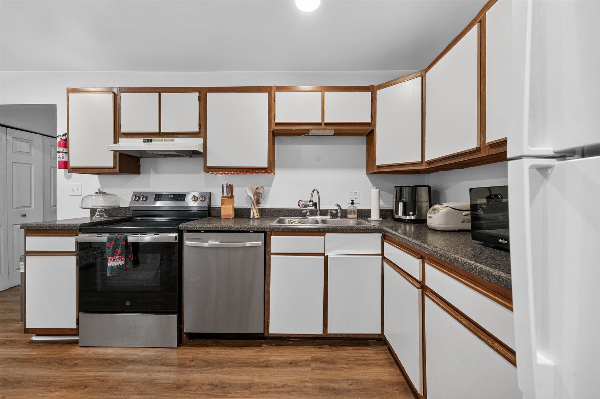155 CLOVER VALLEY Circle, Blacksburg, VA 24060