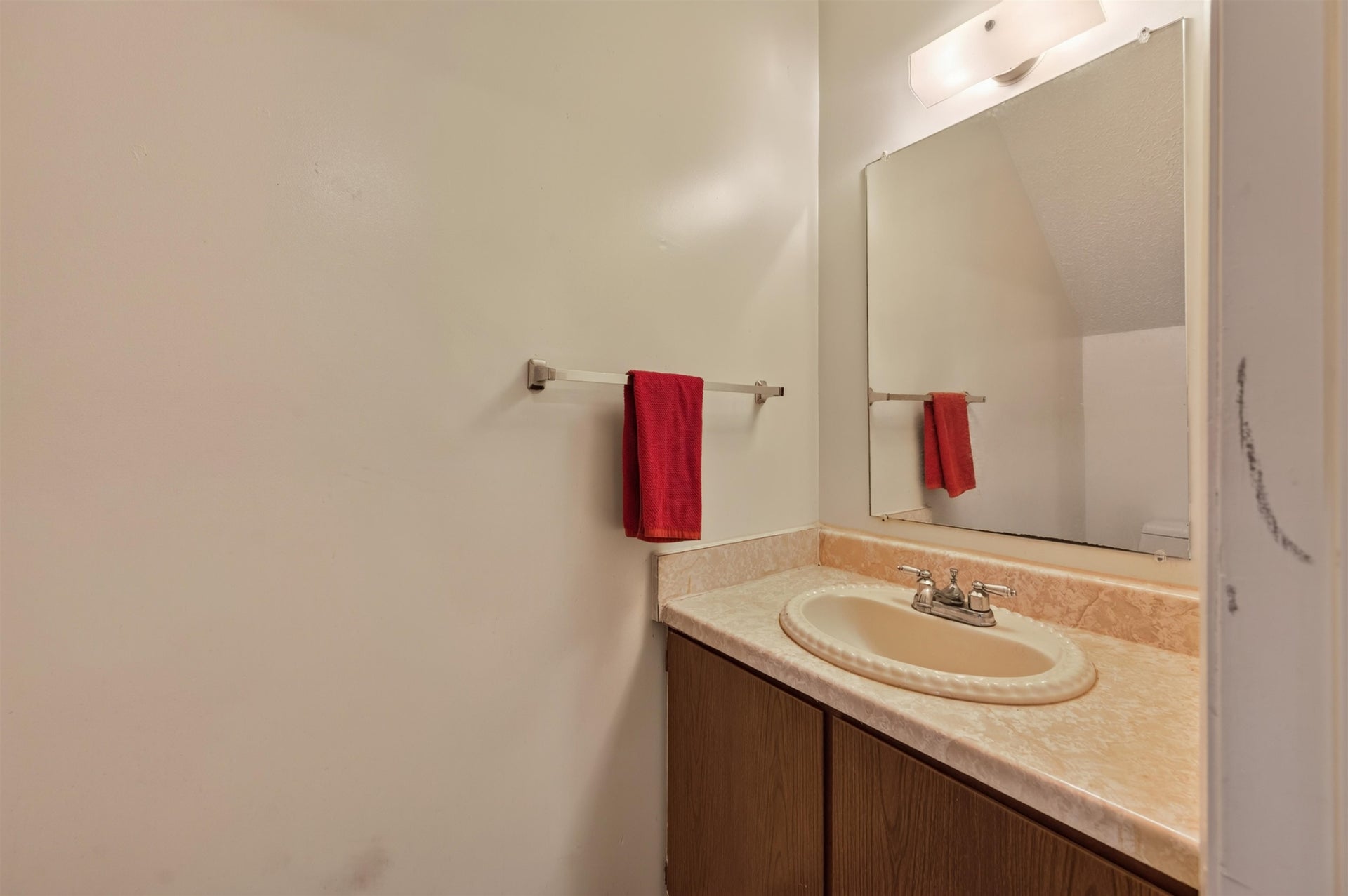 155 CLOVER VALLEY Circle, Blacksburg, VA 24060