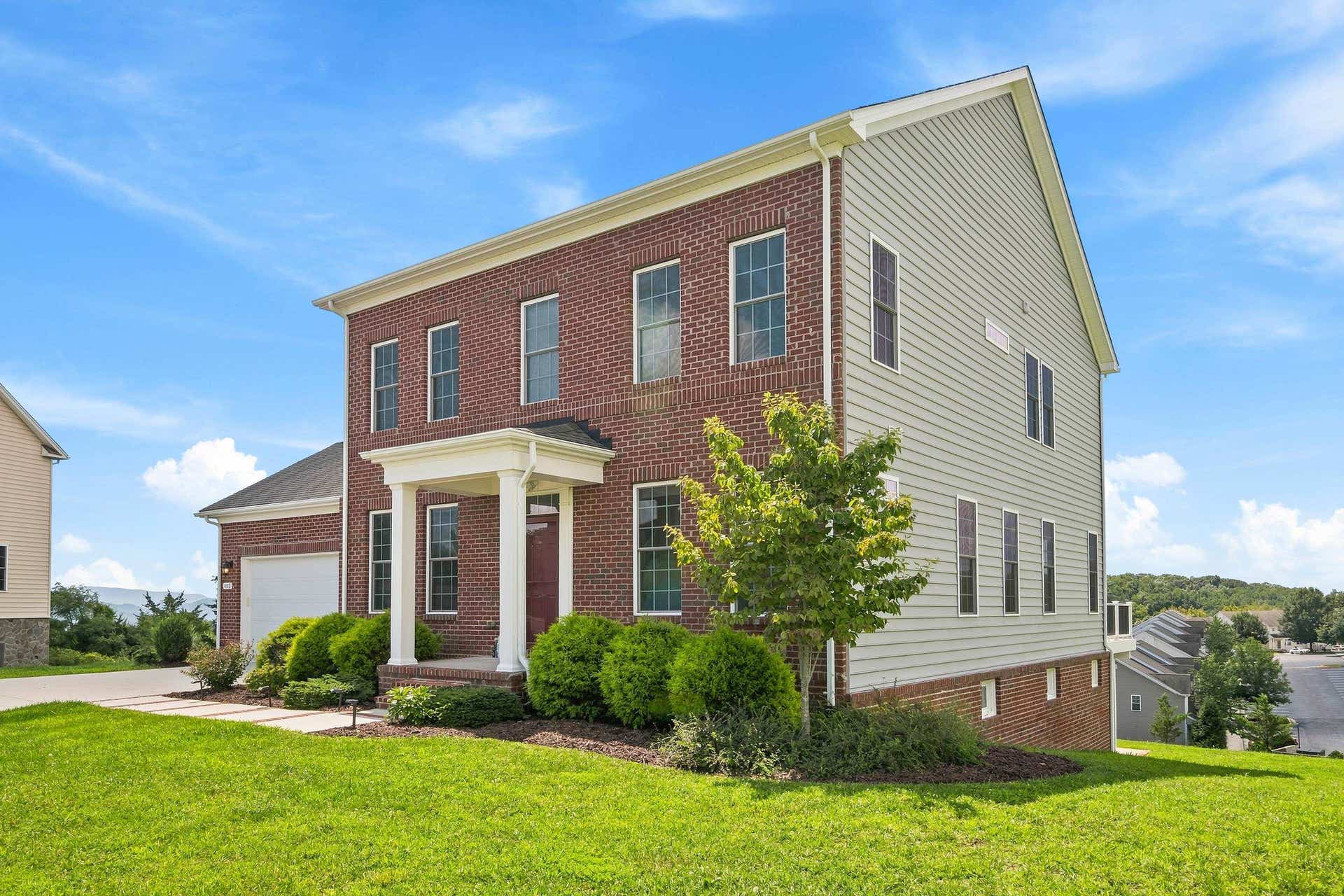 402 Sterling Heights Lane, Blacksburg, VA 24060