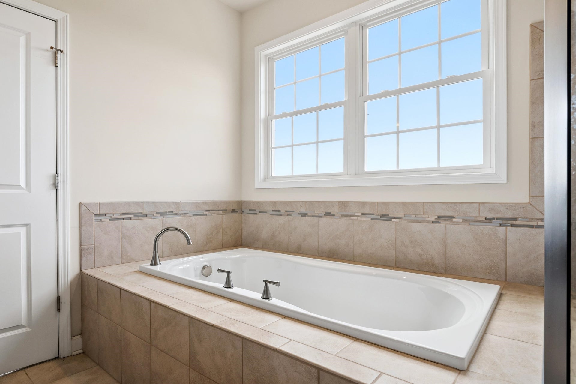402 Sterling Heights Lane, Blacksburg, VA 24060