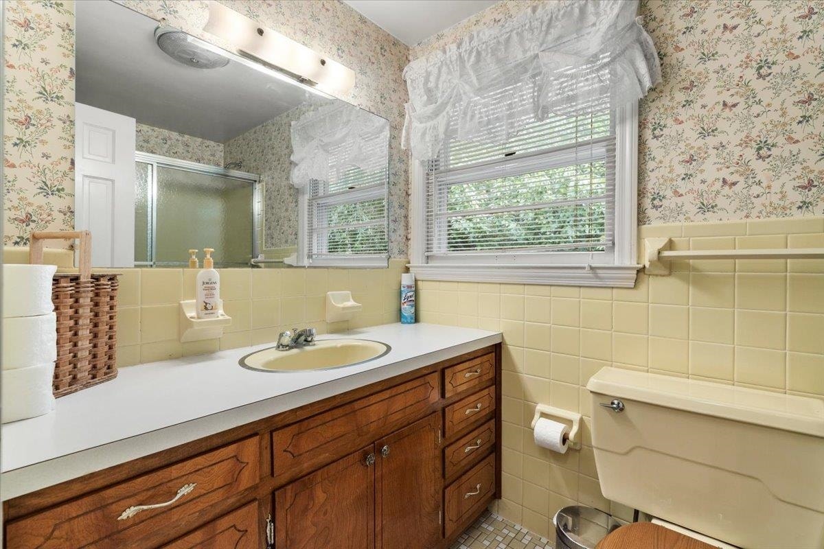 108 WILLIAMS Avenue, Radford, VA 24141