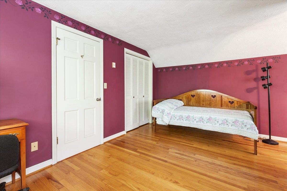 108 WILLIAMS Avenue, Radford, VA 24141