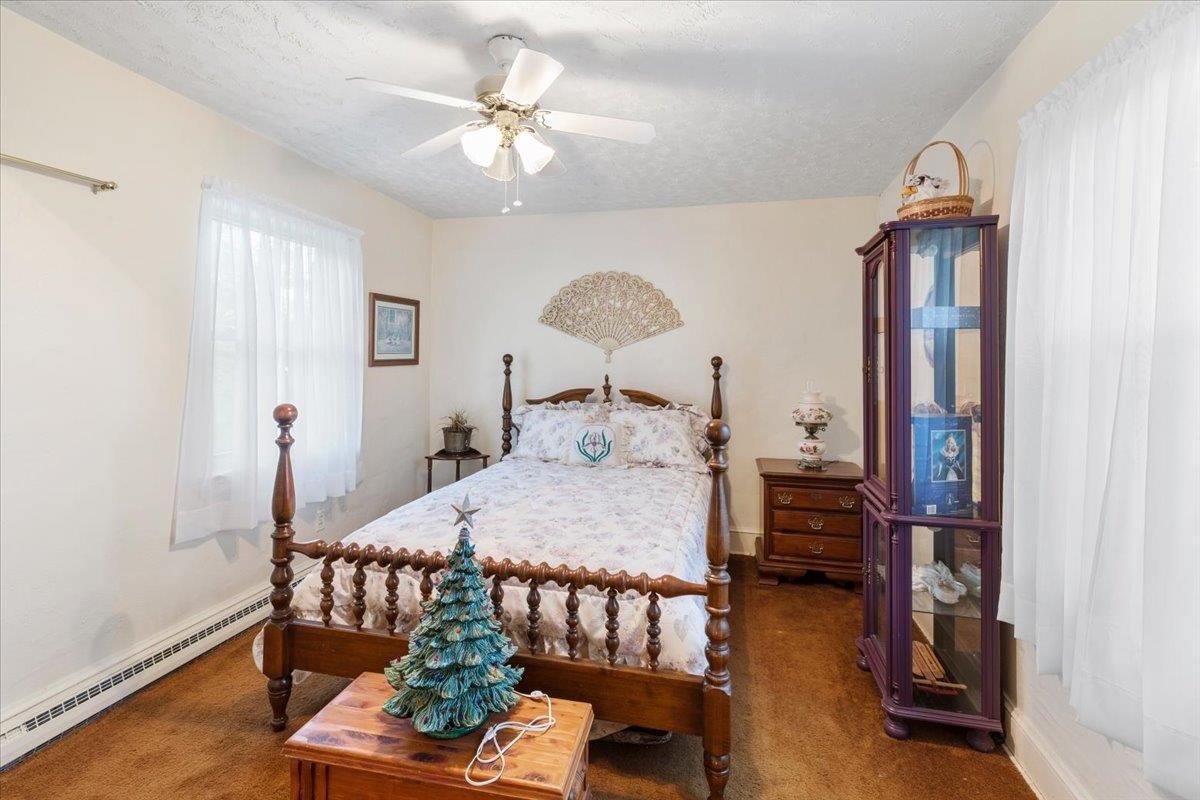 450 Mount Pleasant Roads, Christiansburg, VA 24073
