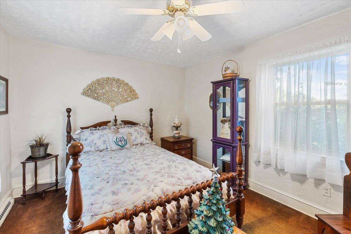 450 Mount Pleasant Roads, Christiansburg, VA 24073