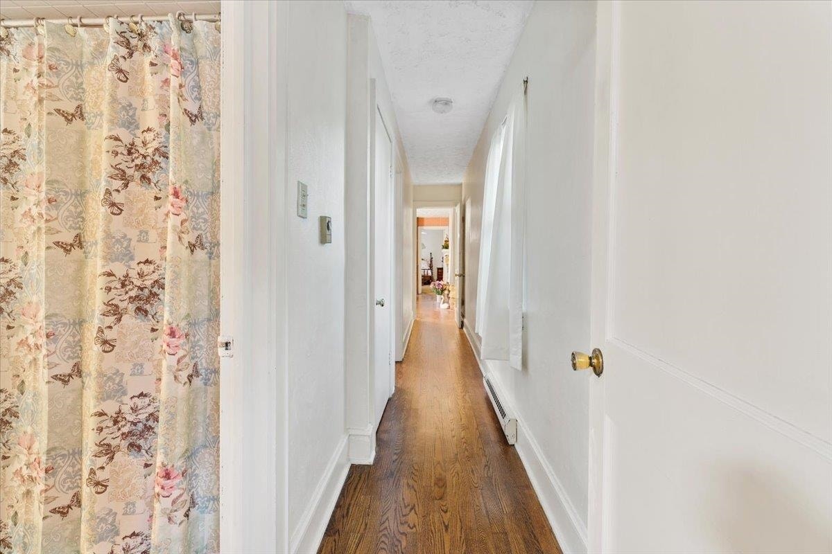 450 Mount Pleasant Roads, Christiansburg, VA 24073