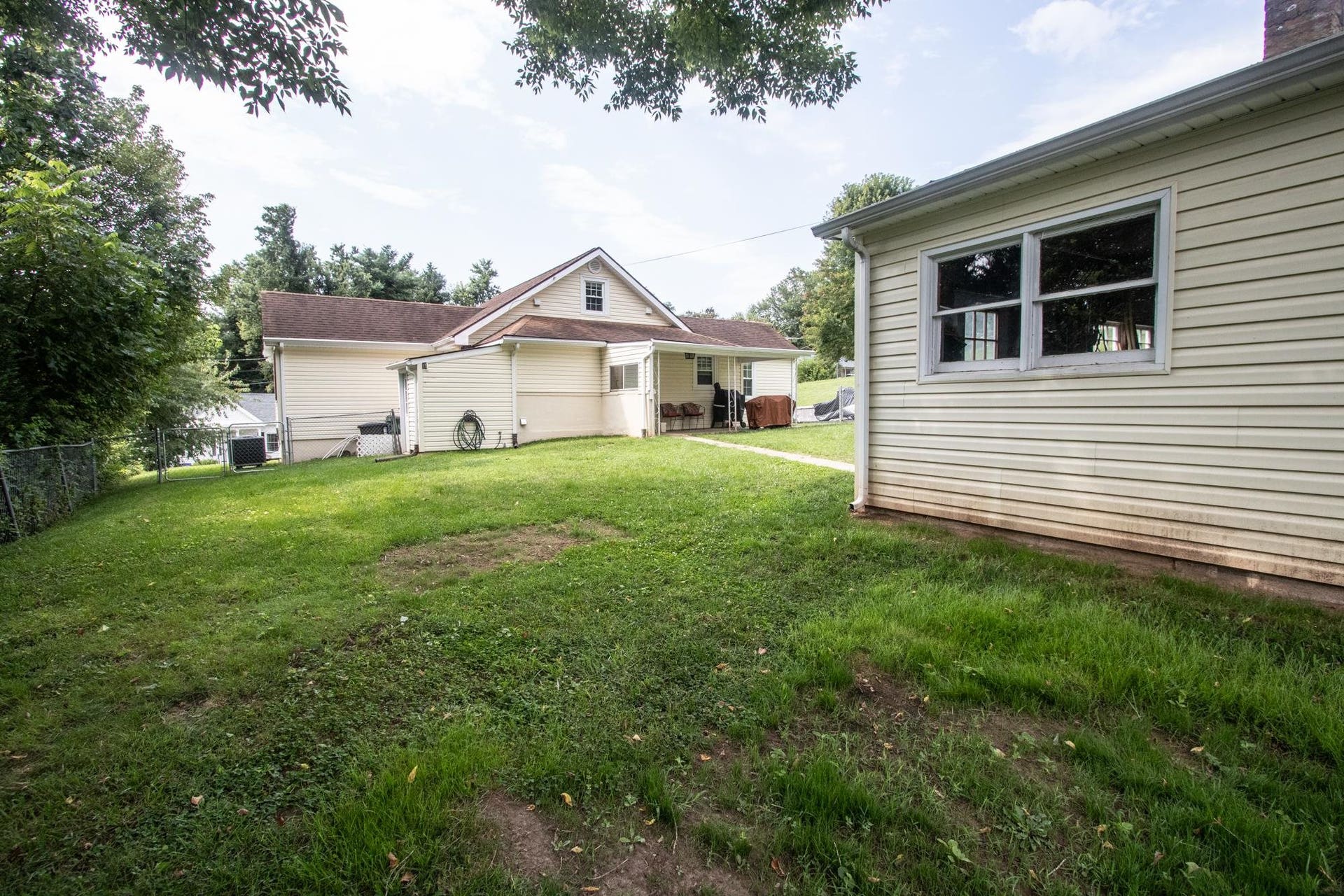 315 Montgomery Street, Christiansburg, VA 24073