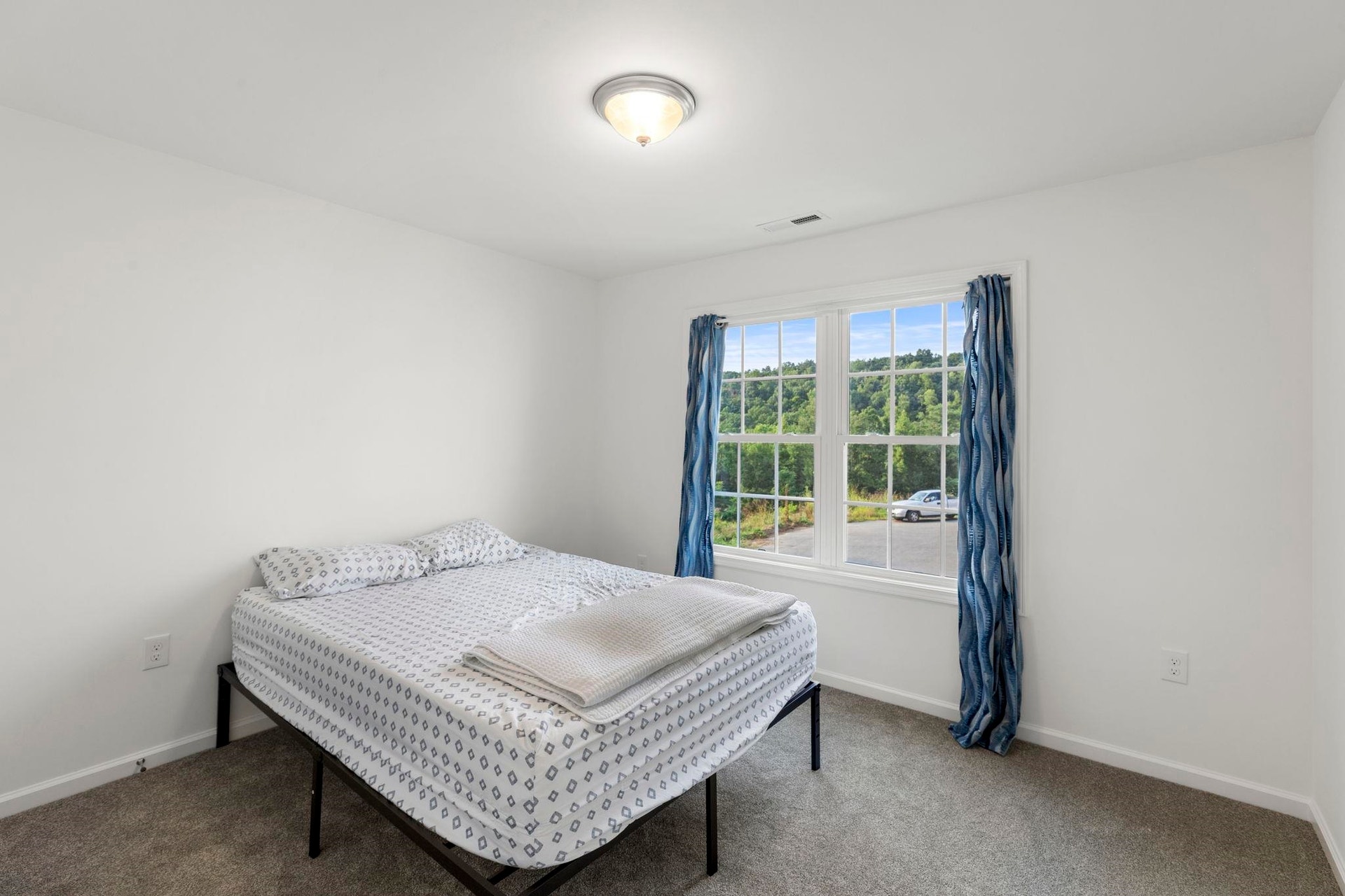 1494 Walnut Ridge Road, Christiansburg, VA 24073