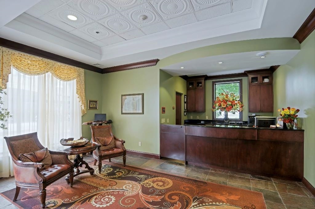205 S Main Street, Blacksburg, VA 24060