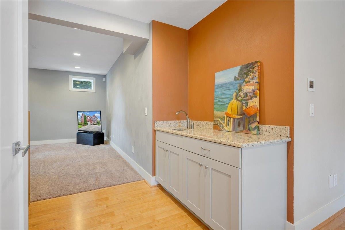902 Petra Pass, Blacksburg, VA 24060