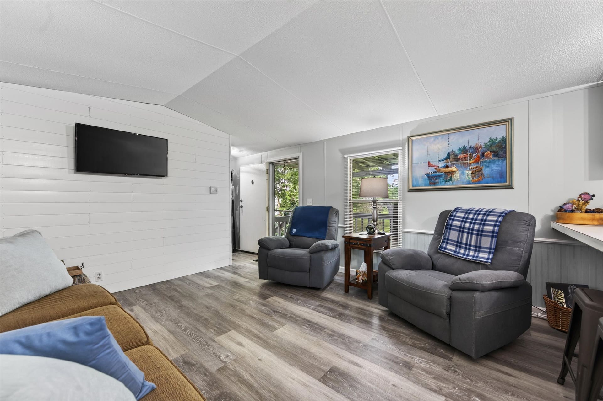7057 Waterview Lane, Radford, VA 24141