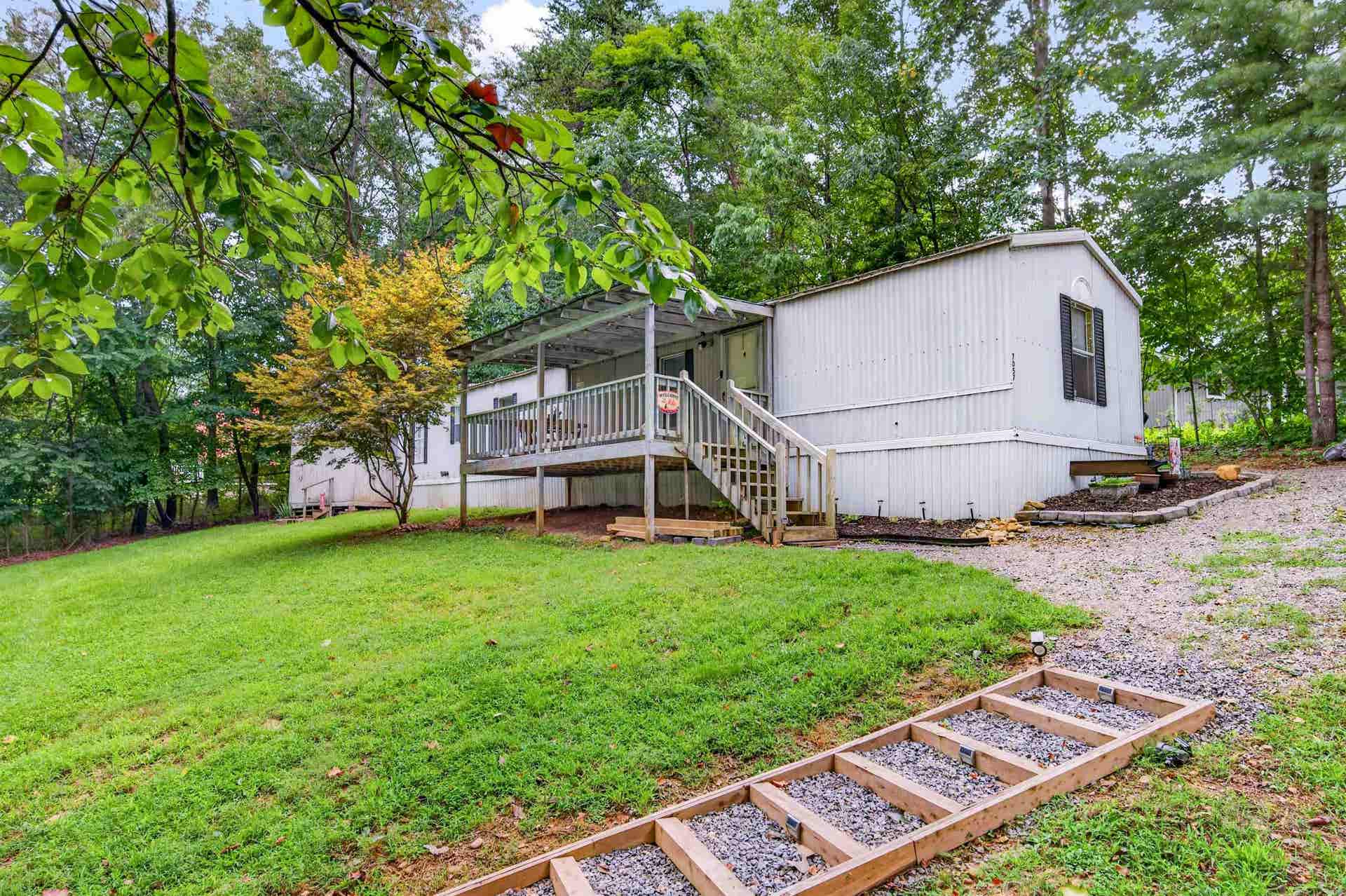 7057 Waterview Lane, Radford, VA 24141