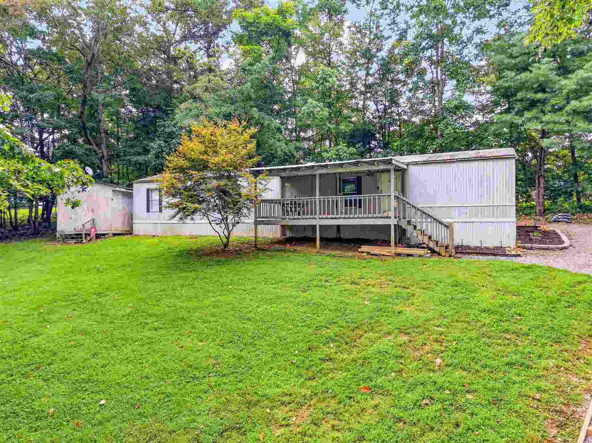 7057 Waterview Lane, Radford, VA 24141