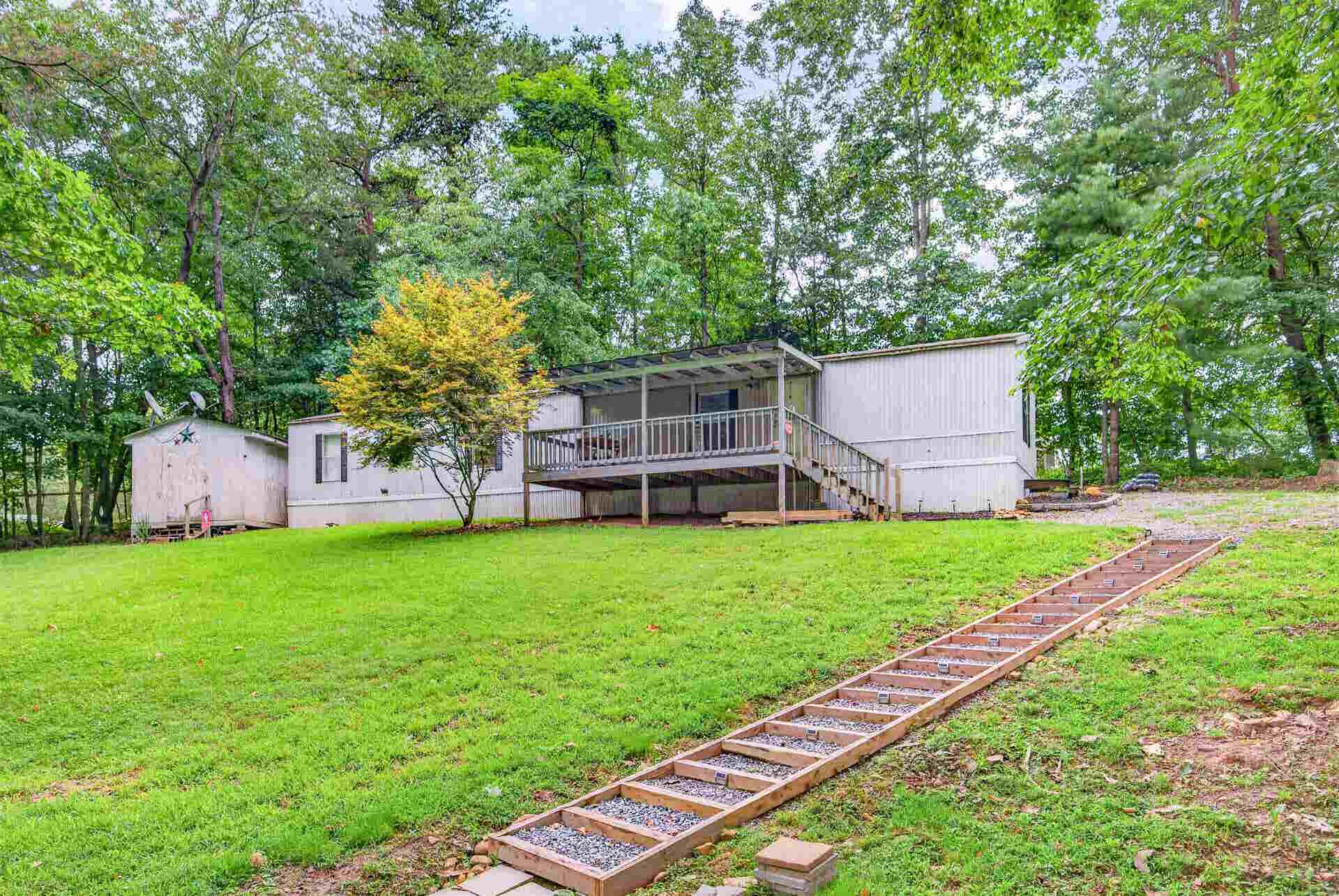 7057 Waterview Lane, Radford, VA 24141