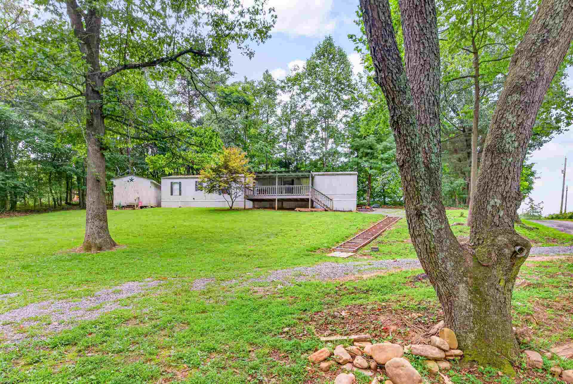 7057 Waterview Lane, Radford, VA 24141