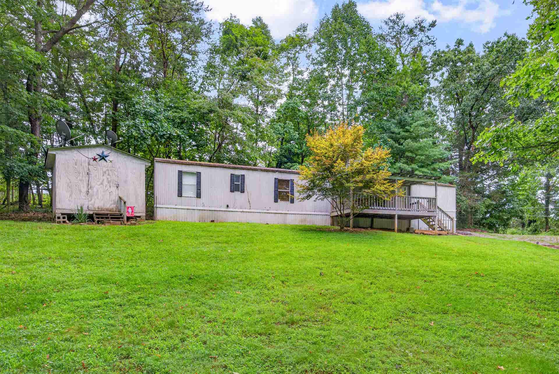 7057 Waterview Lane, Radford, VA 24141