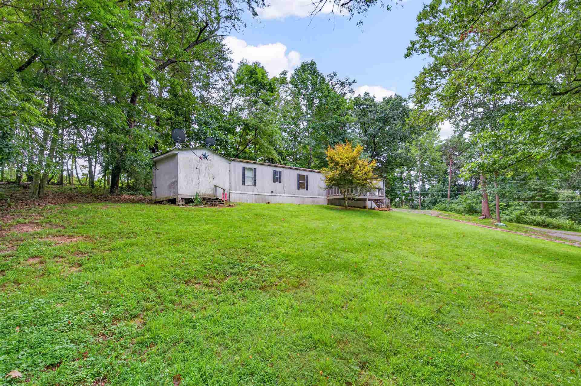 7057 Waterview Lane, Radford, VA 24141