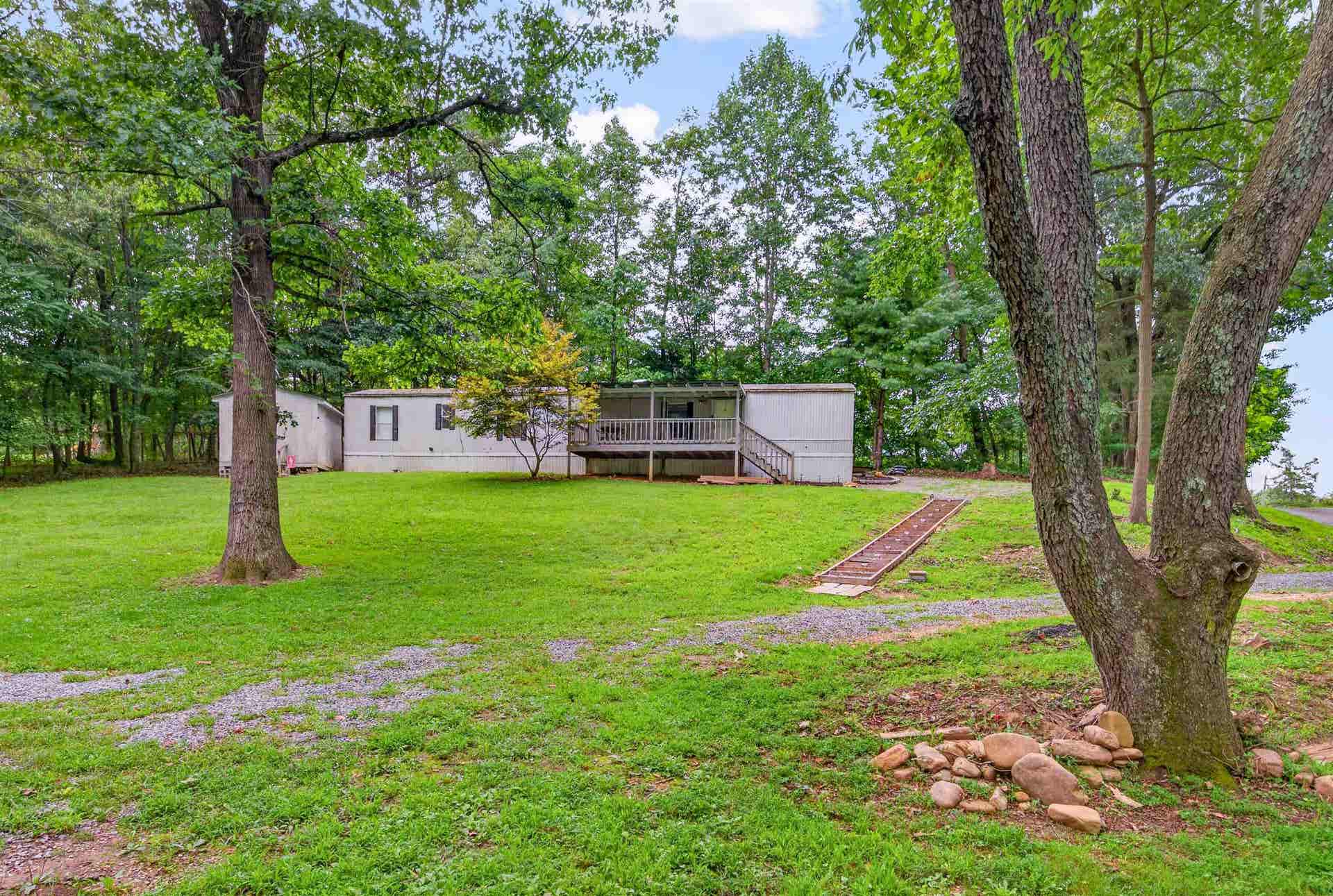 7057 Waterview Lane, Radford, VA 24141