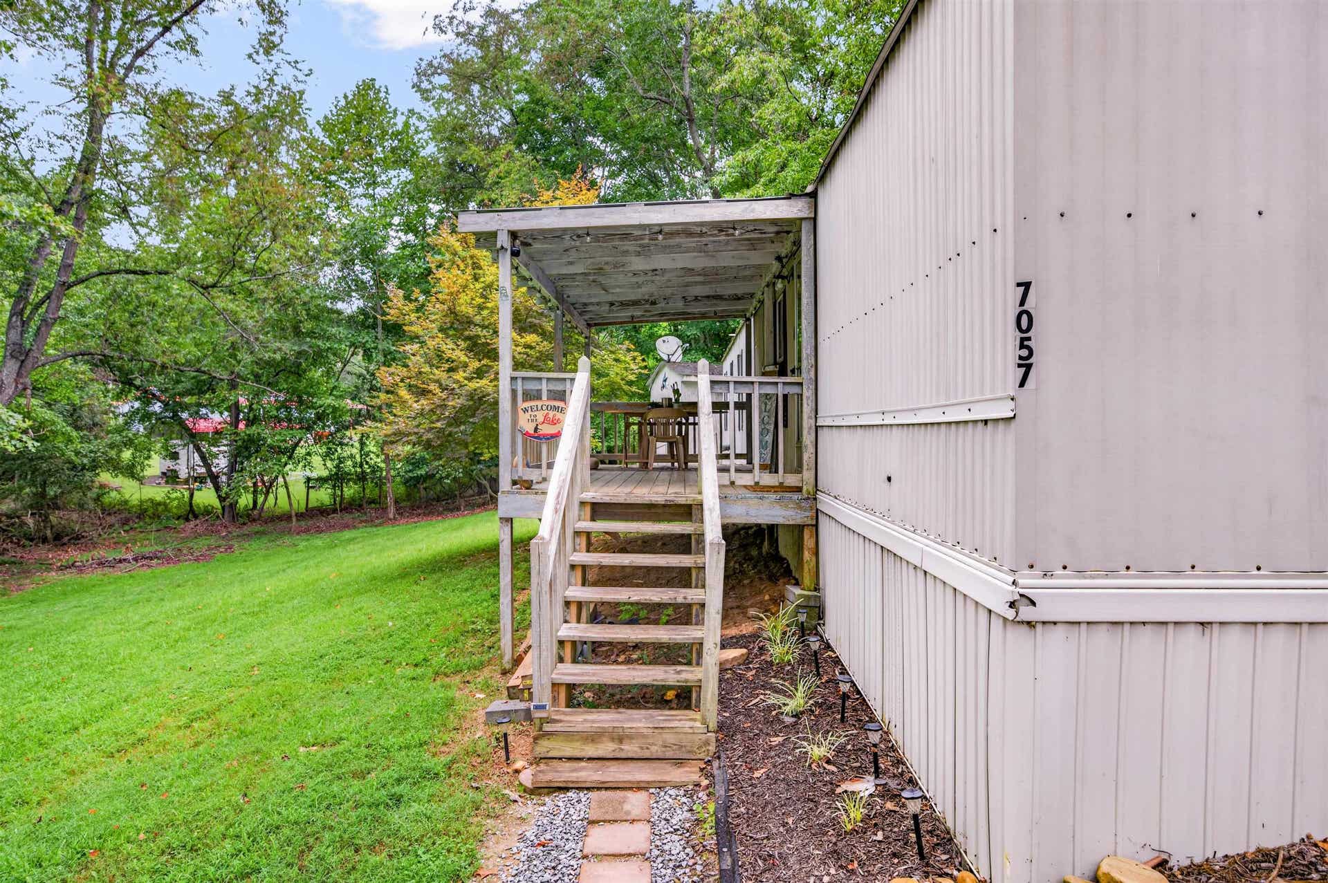 7057 Waterview Lane, Radford, VA 24141
