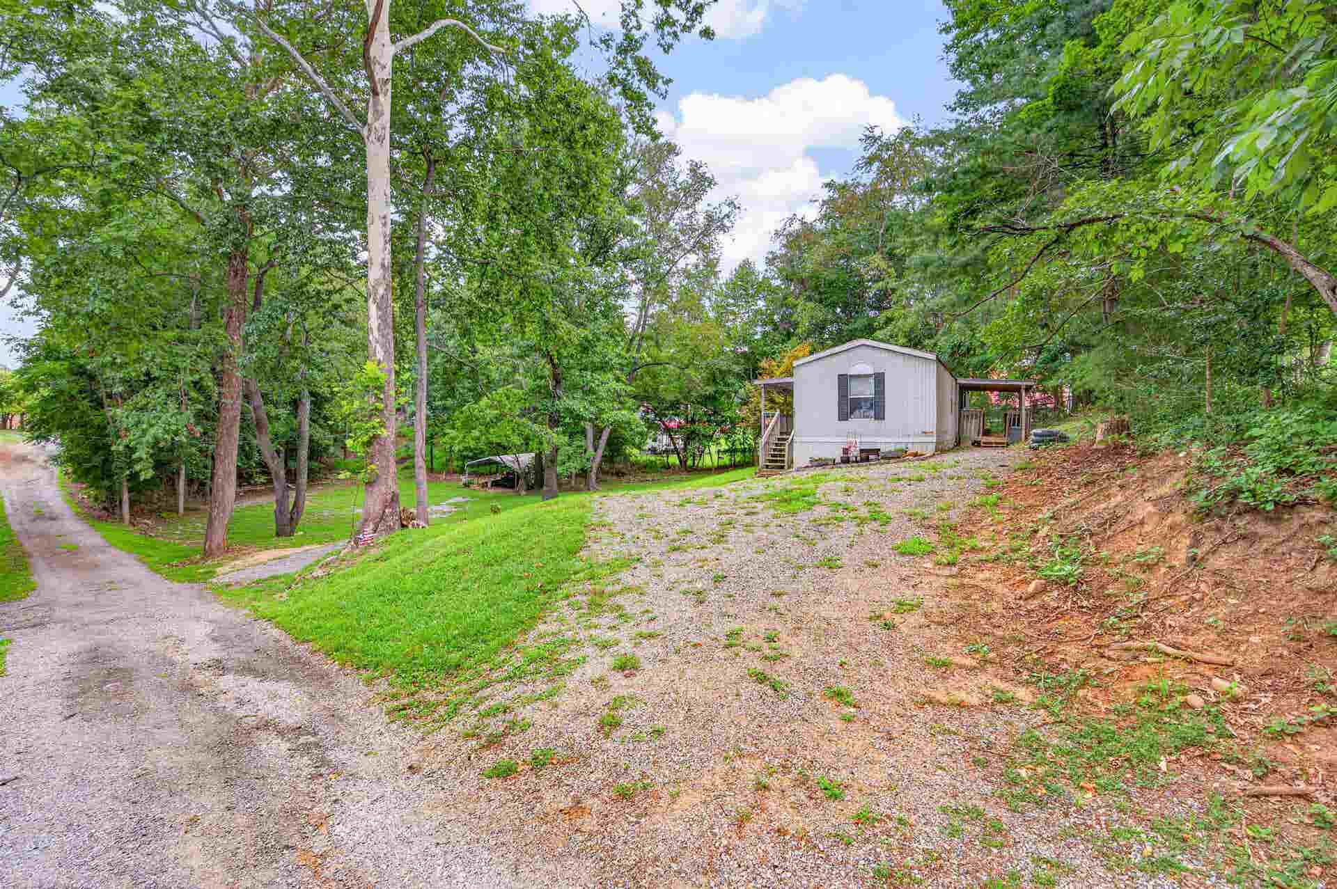 7057 Waterview Lane, Radford, VA 24141
