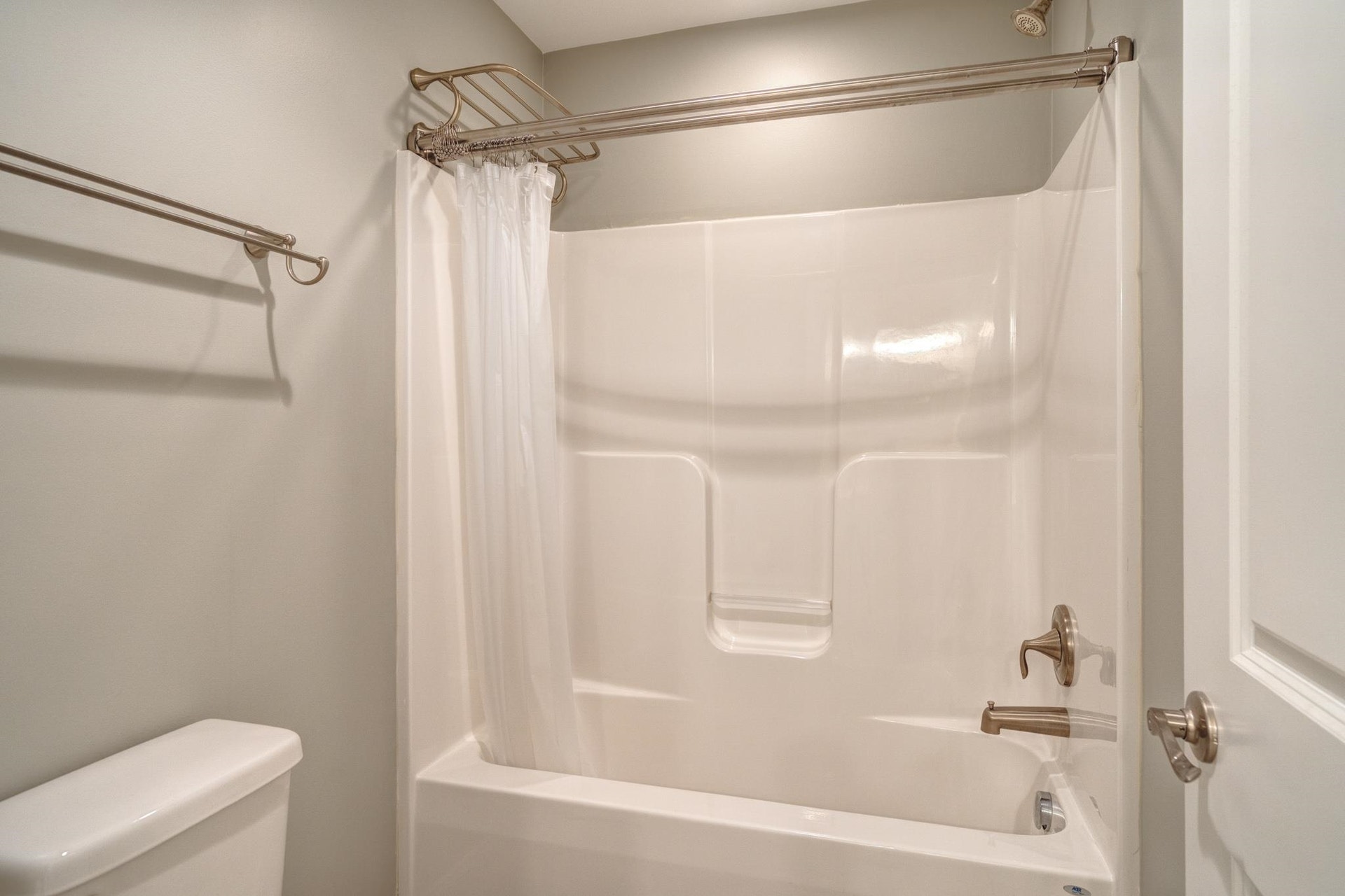 912 Willard Drive, Blacksburg, VA 24060