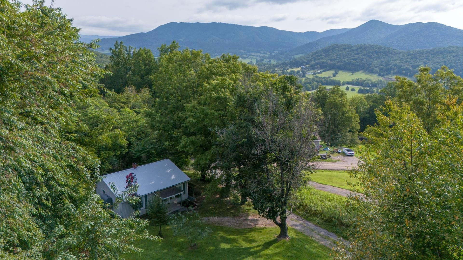 439 Buckskin Road, Blacksburg, VA 24060