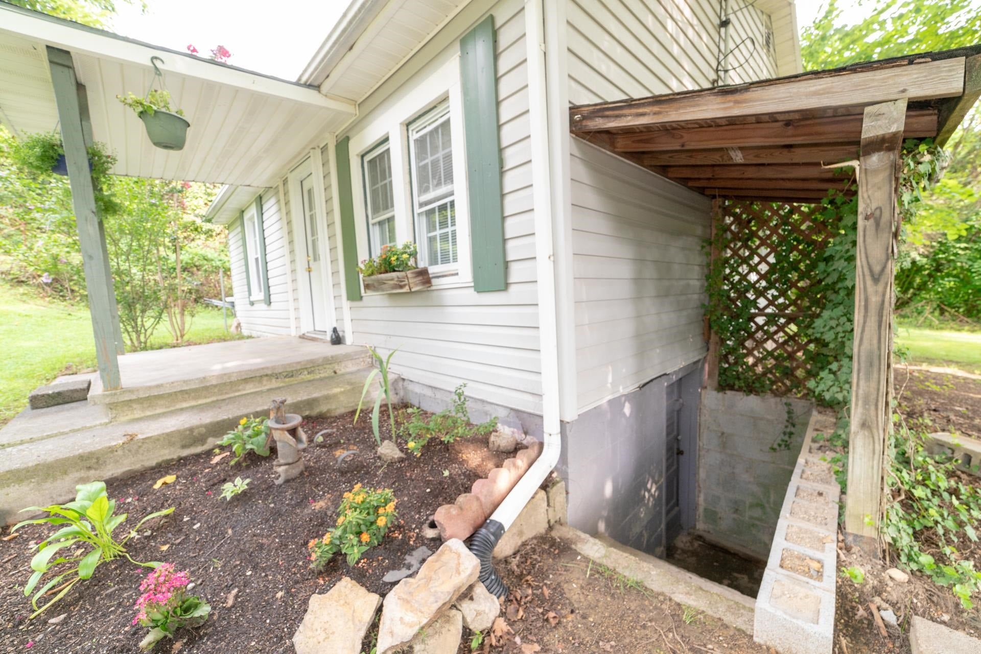 439 Buckskin Road, Blacksburg, VA 24060
