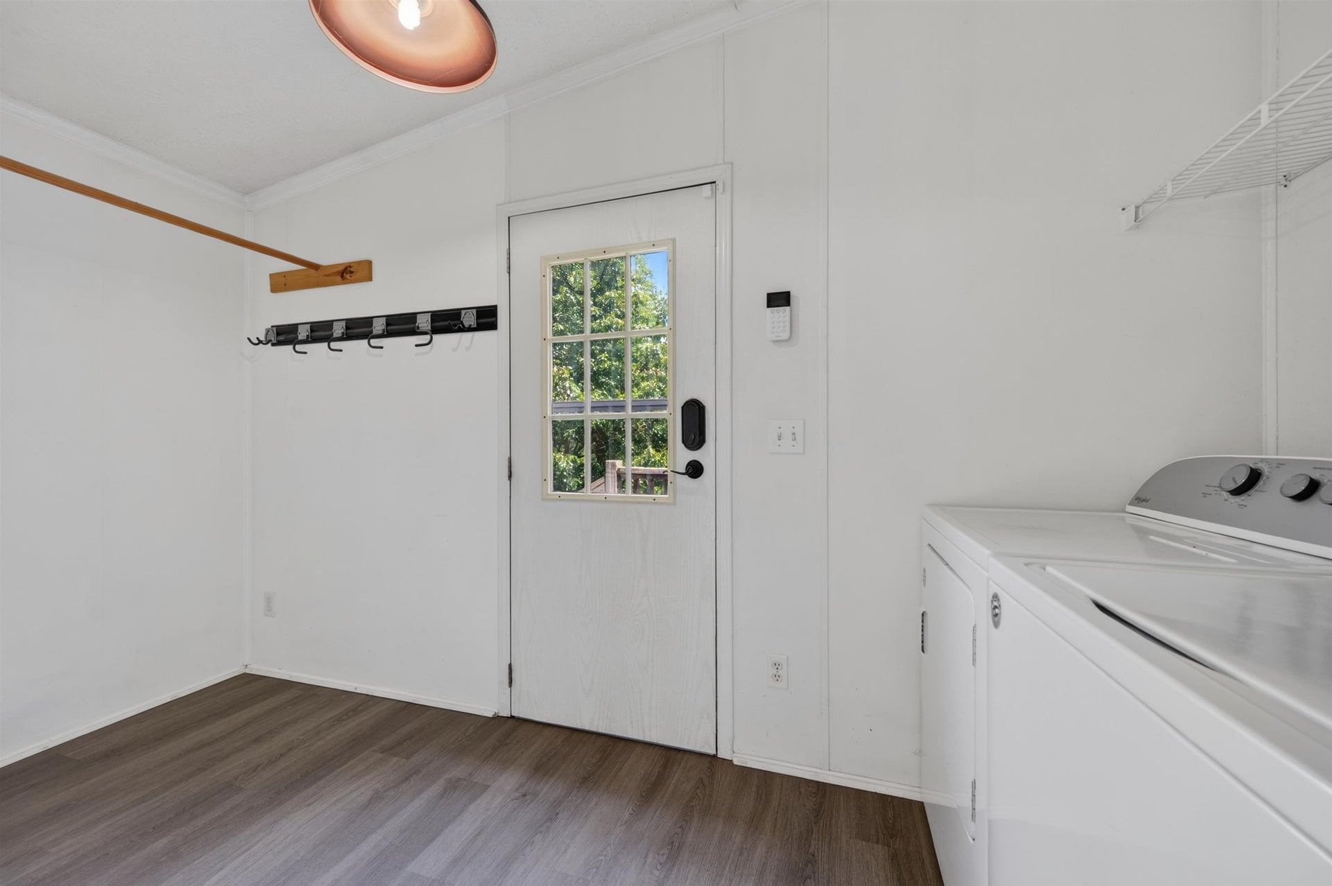 Laundry/mudroom combo