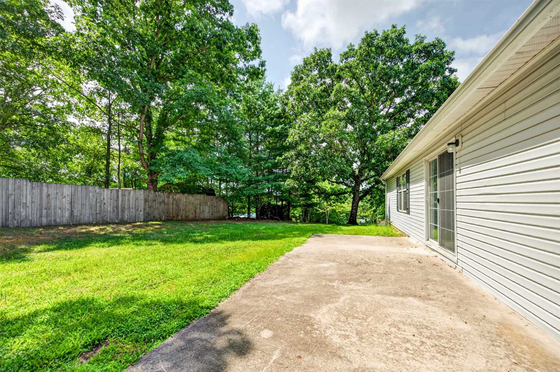 884 Martin Drive, Blacksburg, VA 24060