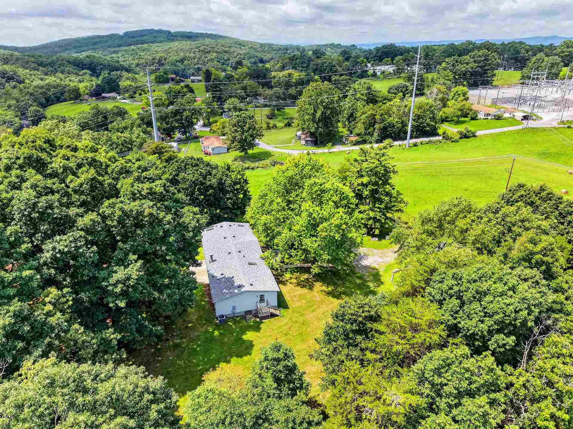 884 Martin Drive, Blacksburg, VA 24060