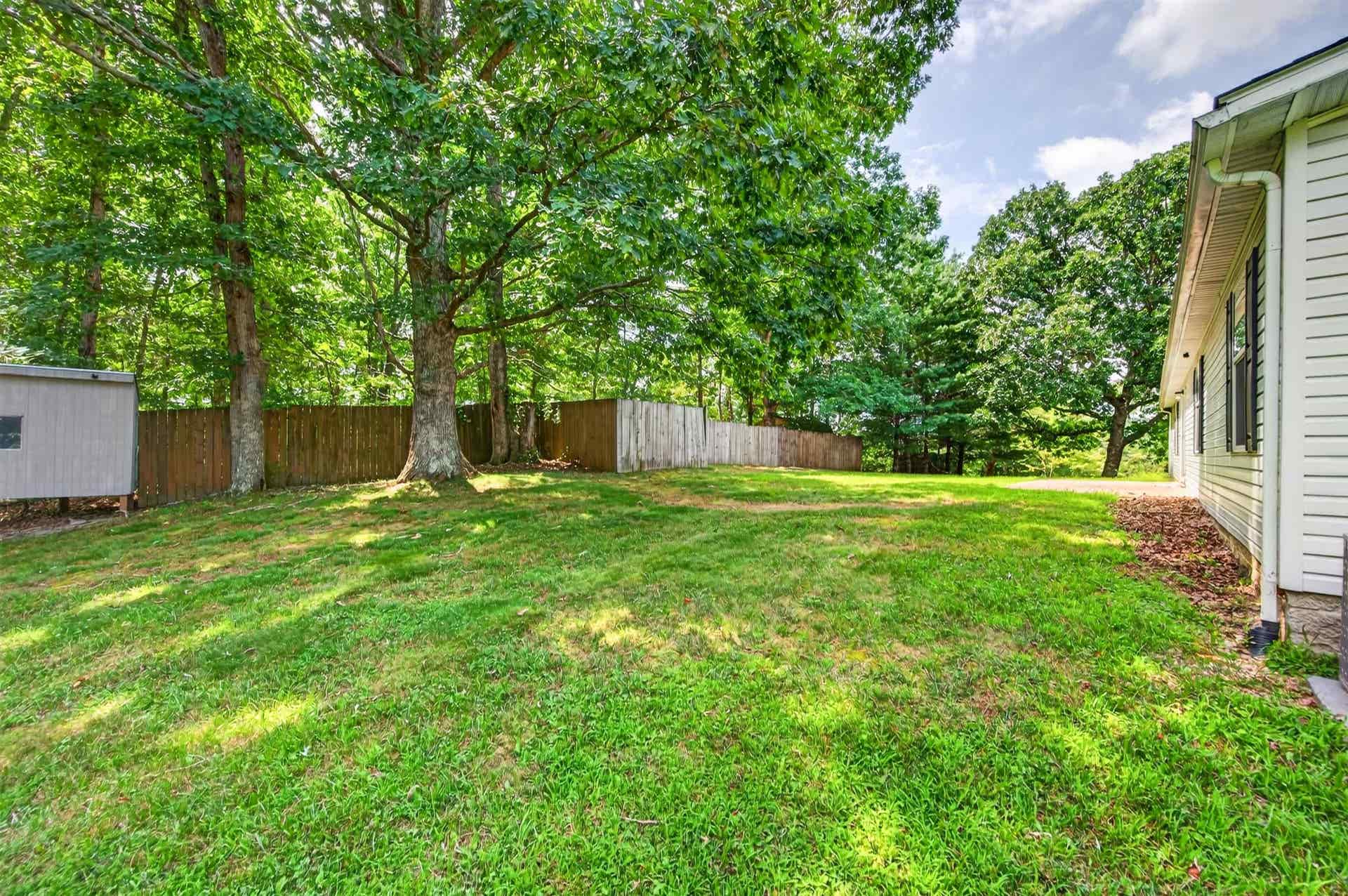 884 Martin Drive, Blacksburg, VA 24060
