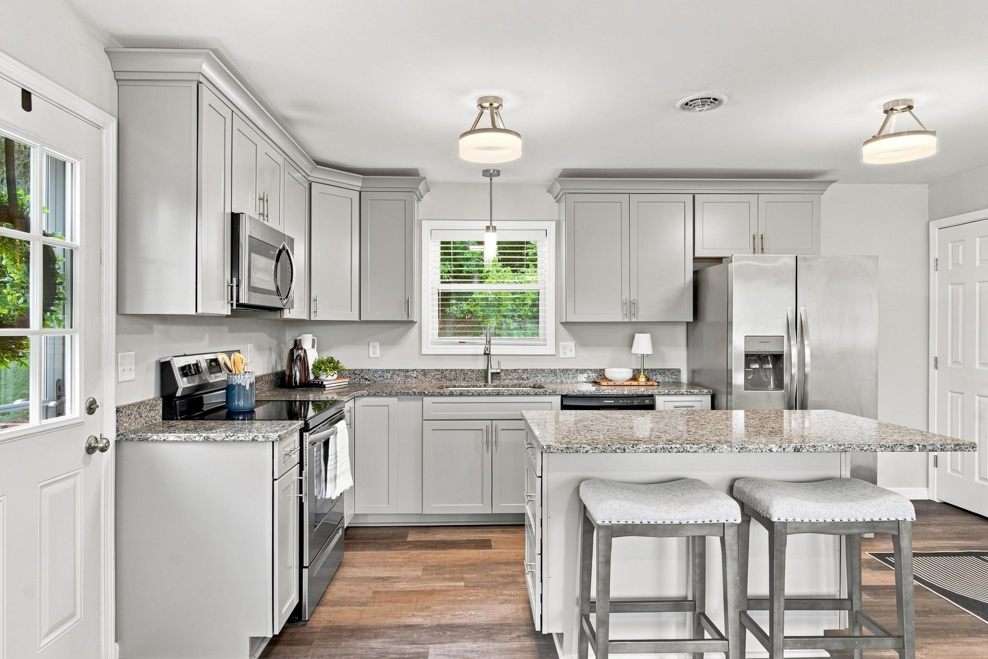 2221 POFF Court, Christiansburg, VA 24073