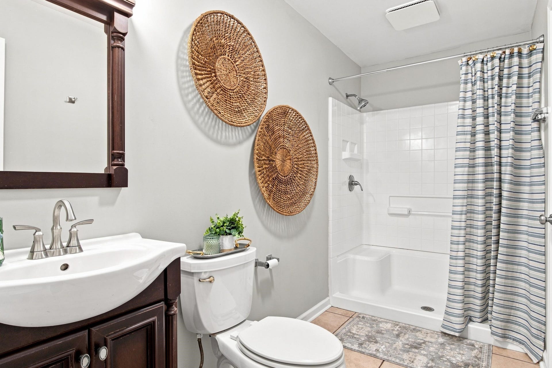 2221 POFF Court, Christiansburg, VA 24073