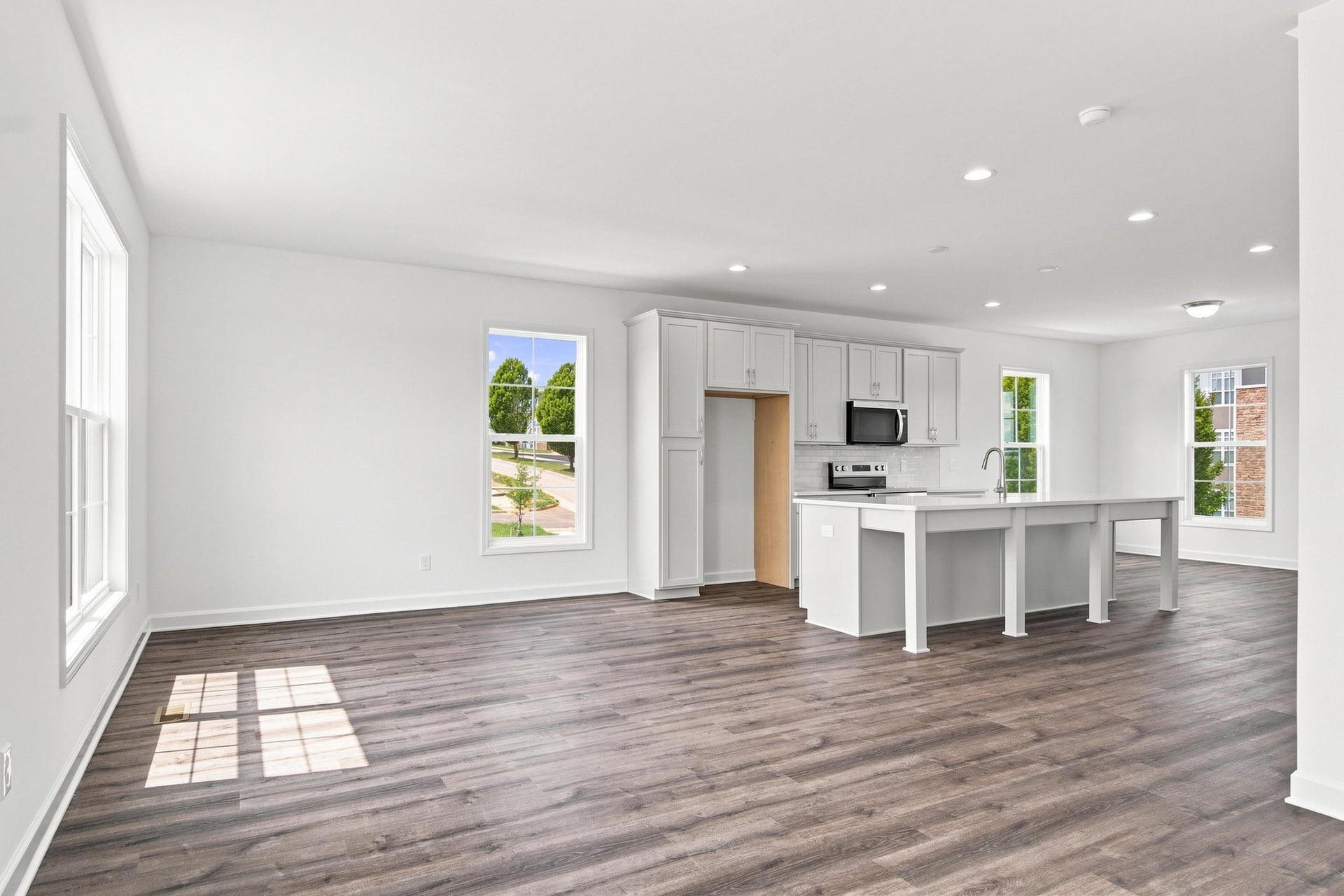 325 Quin W Stuart Boulevard, Christiansburg, VA 24073