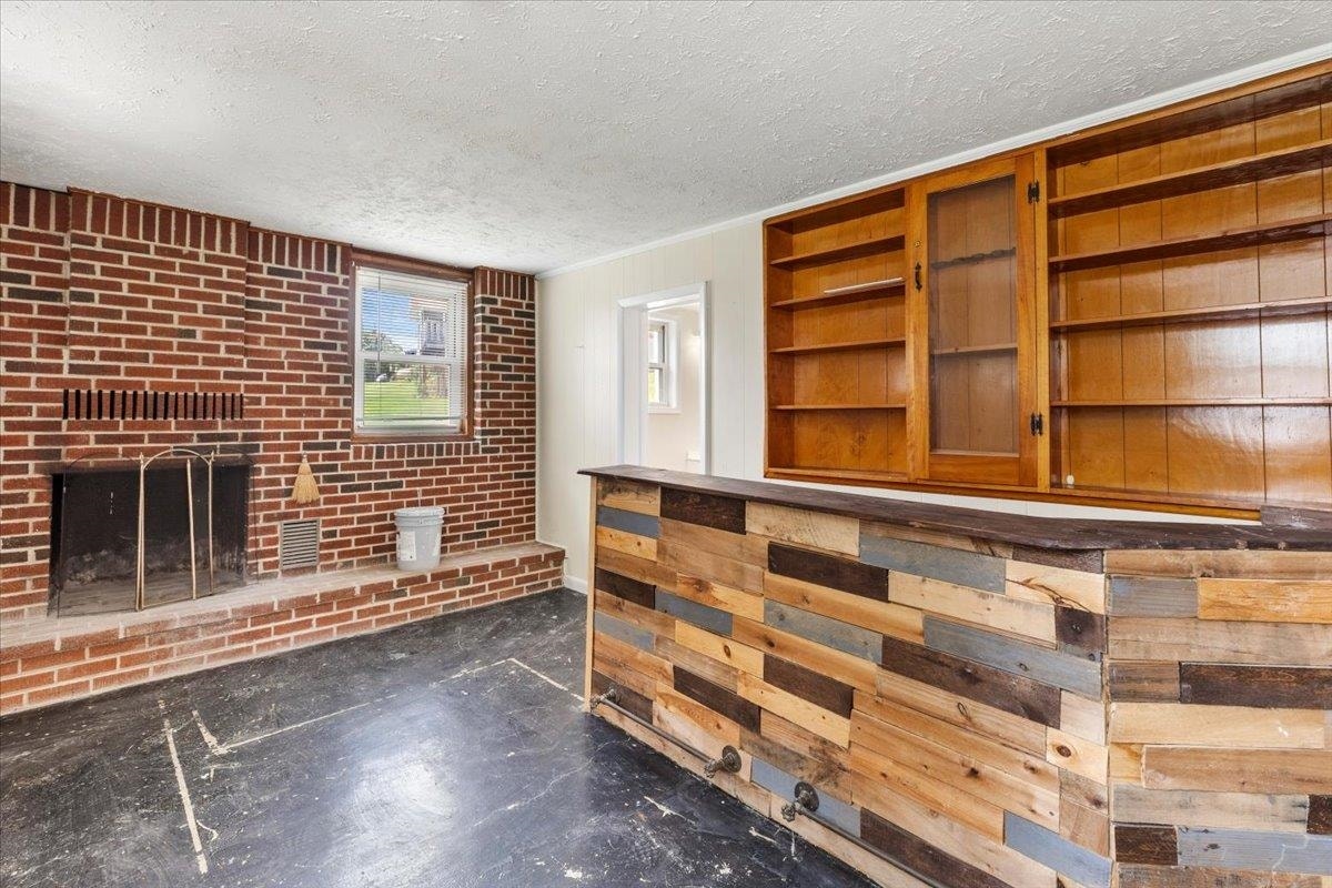 135 Griggs Street, Christiansburg, VA 24073
