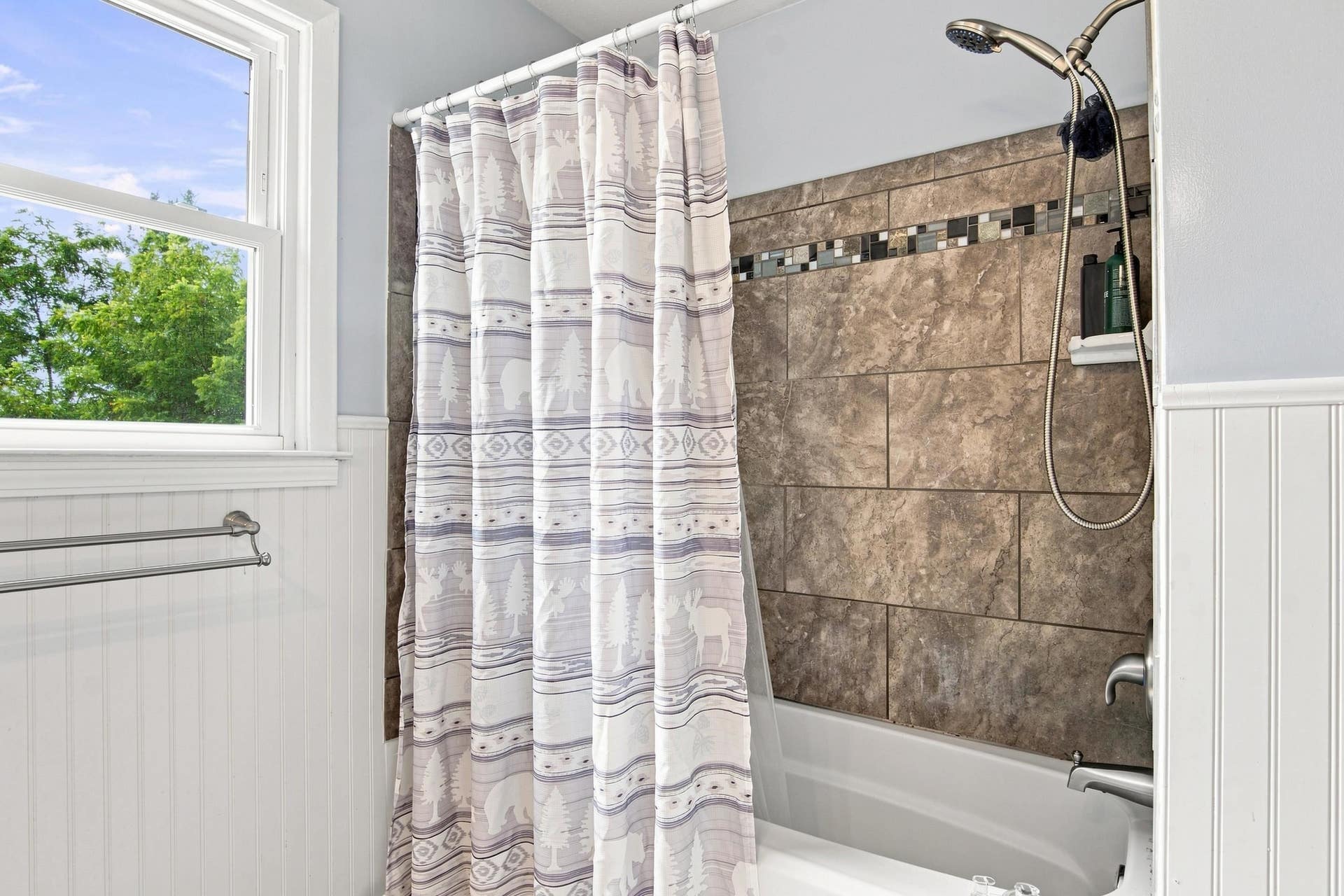 325 Cheverly Drive, Christiansburg, VA 24073