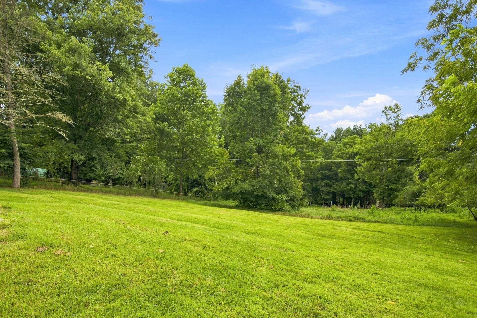 325 Cheverly Drive, Christiansburg, VA 24073