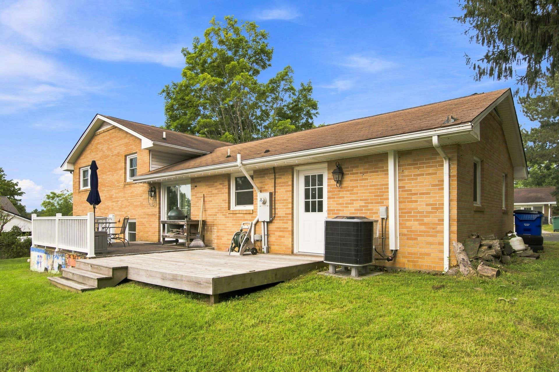 325 Cheverly Drive, Christiansburg, VA 24073
