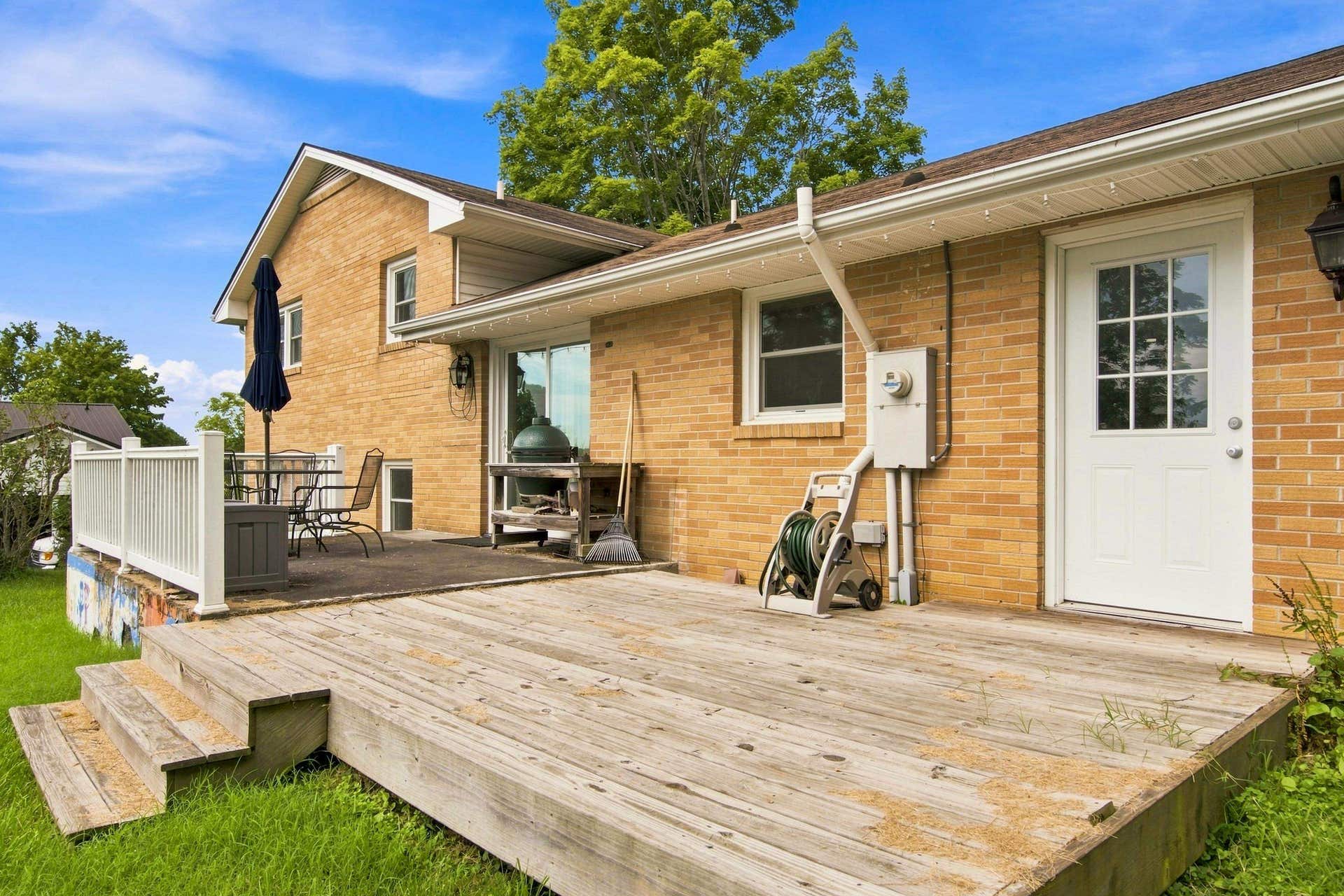 325 Cheverly Drive, Christiansburg, VA 24073