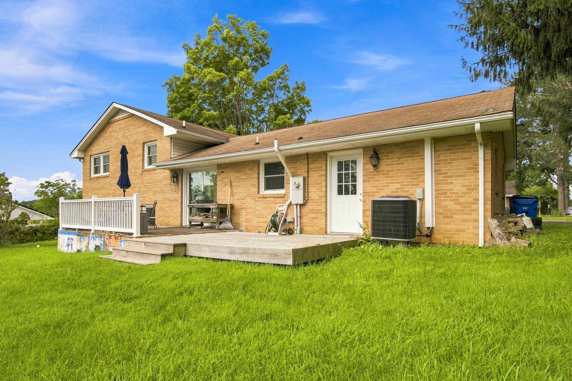 325 Cheverly Drive, Christiansburg, VA 24073