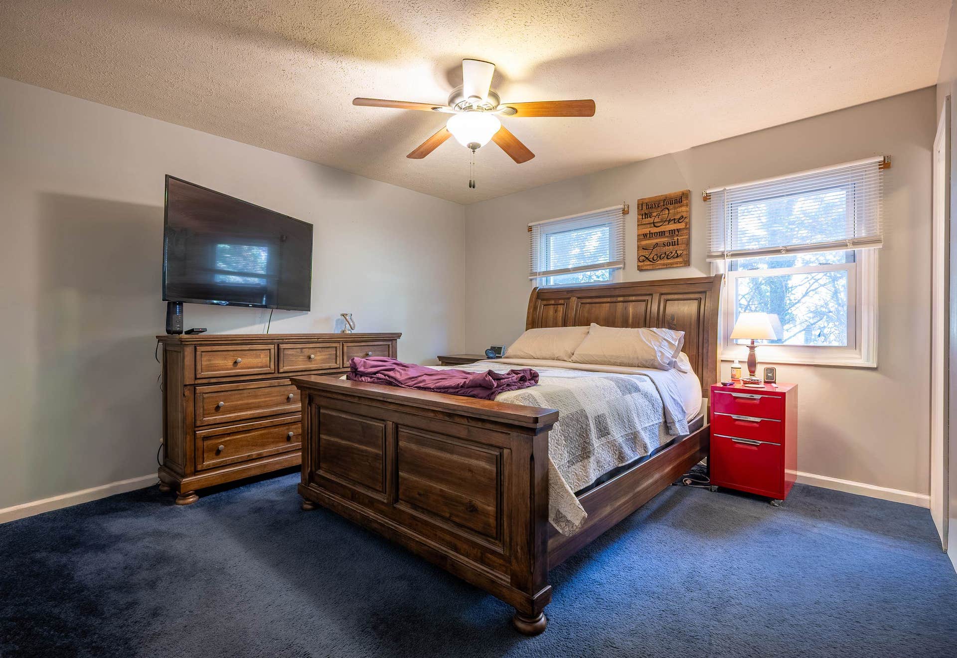 2116 CHARLTON Lane, Radford, VA 24141